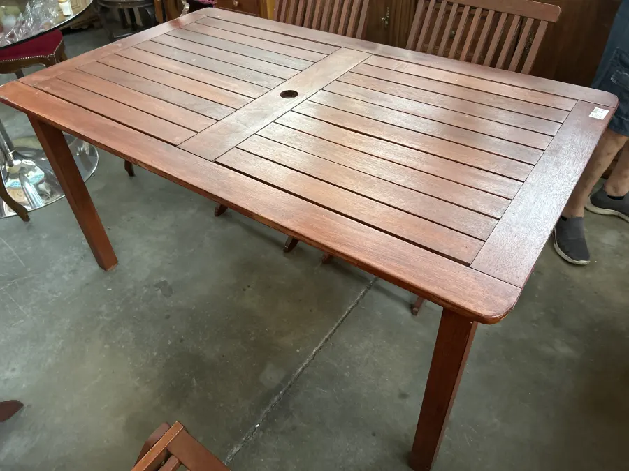 TAVOLO DA GIARDINO IN LEGNO RETT 1,50X 90 (SCONTATO)