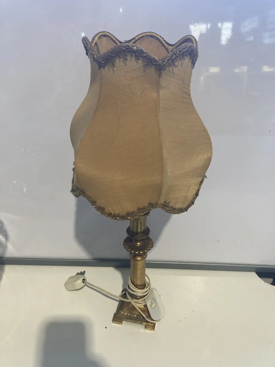LAMPADA DA TAVOLA VINTAGE (SCONTATO)