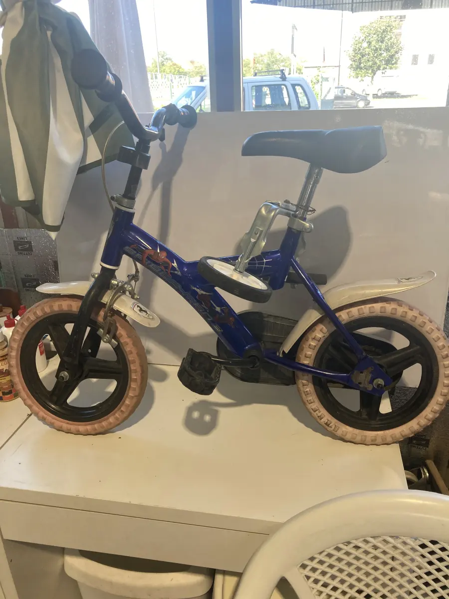 bicicletta x bimbo blu spiderman