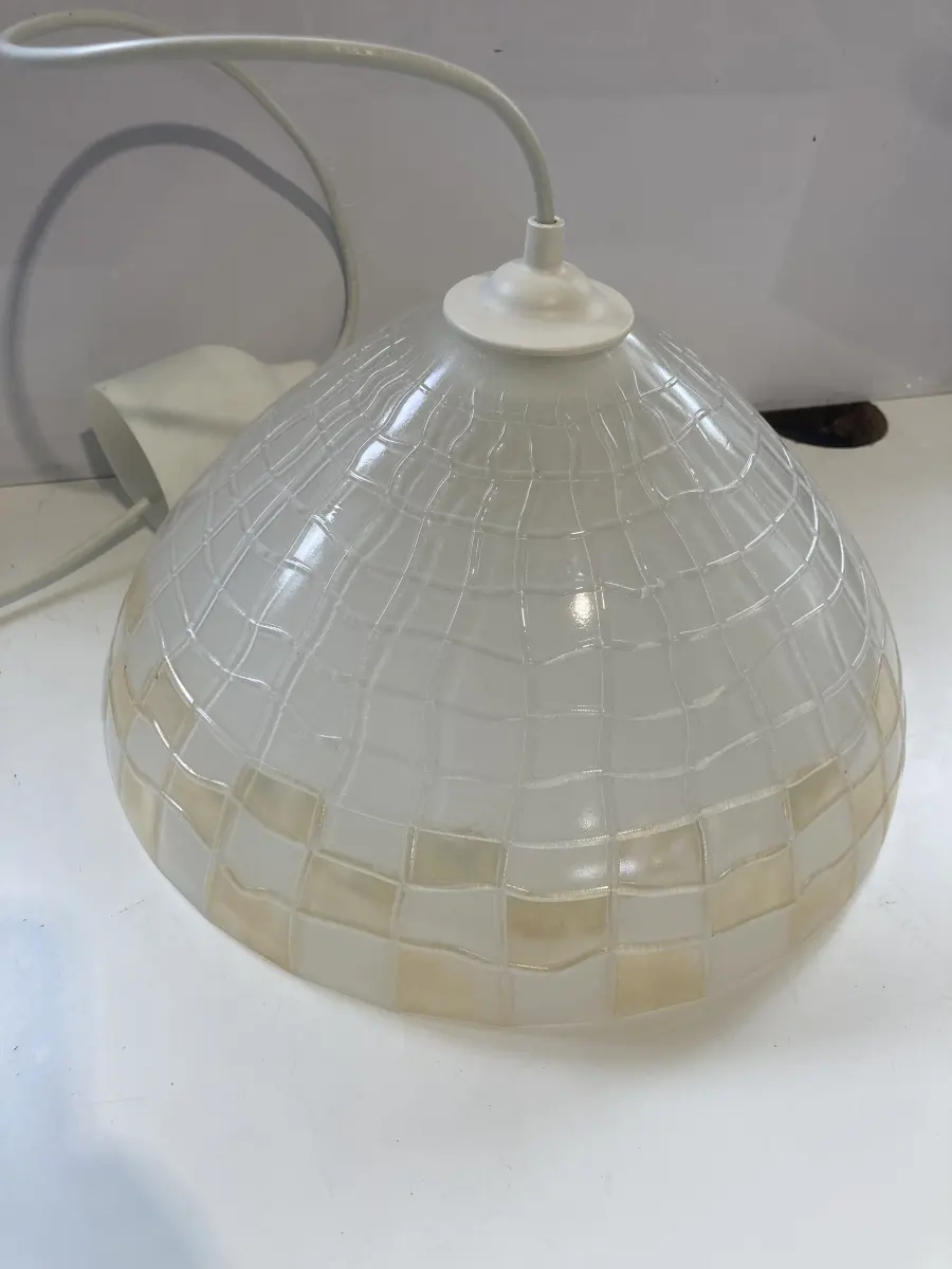 lampadario in vetro a cupola