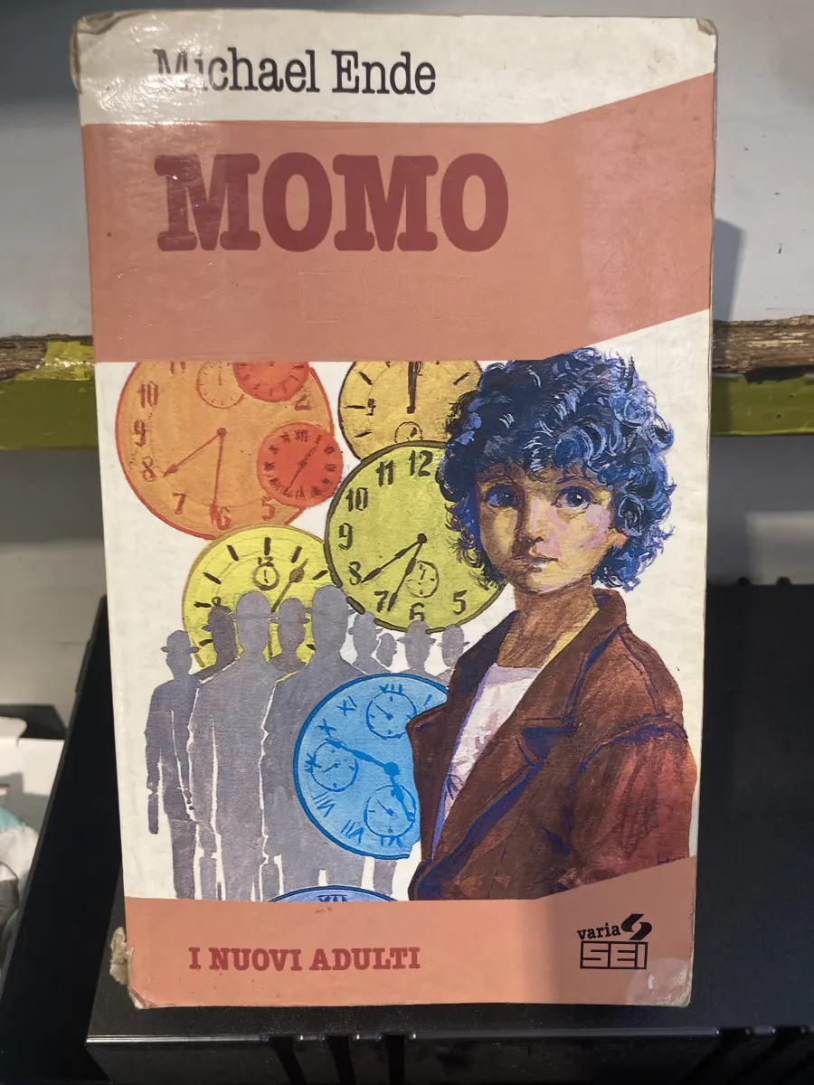 libro Momo Michael Ende Sei 1981