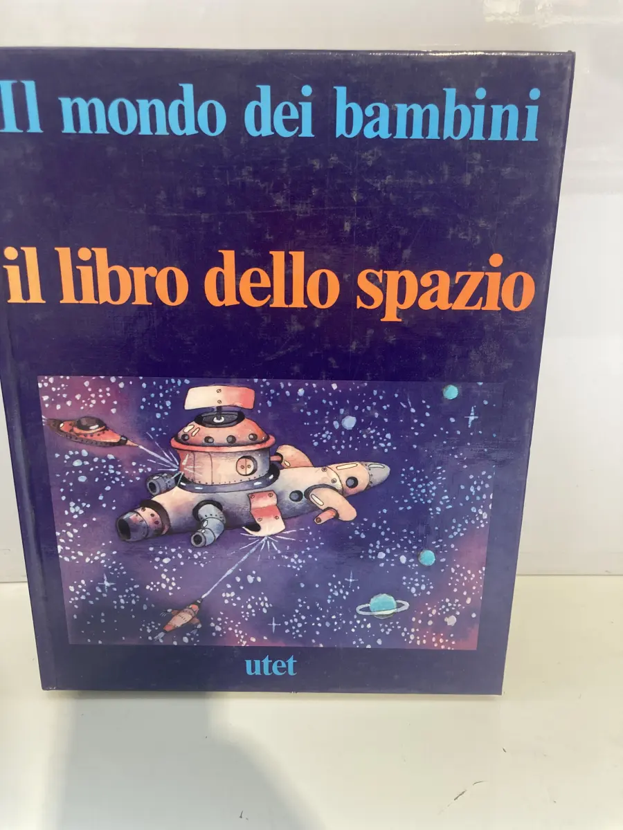 libro Il mondo dei bambini. Il libro dello spazio