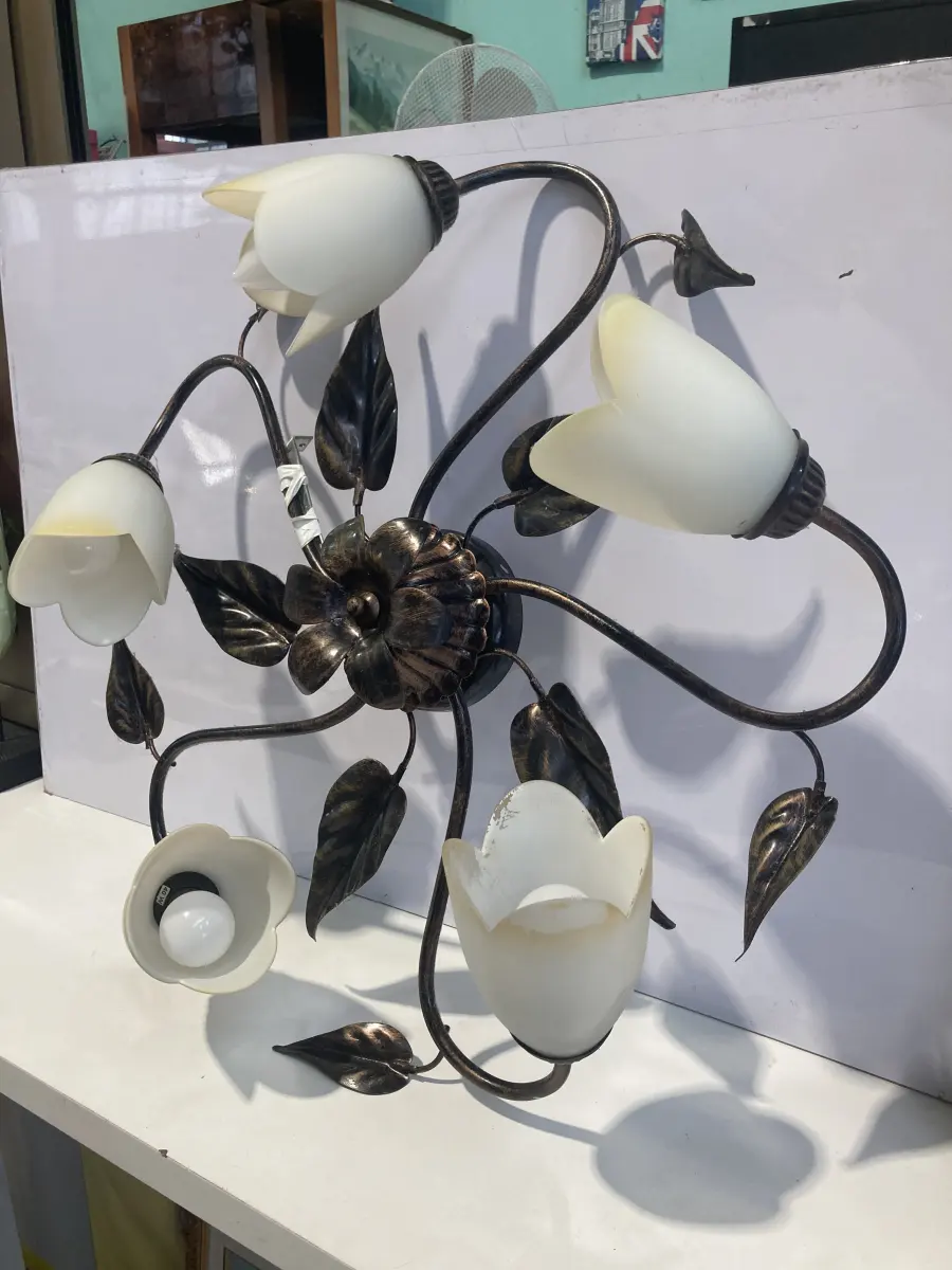 lampadario 5 luci in ferro battuto
