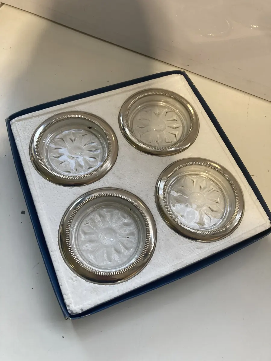set 4 sottobicchieri vintage