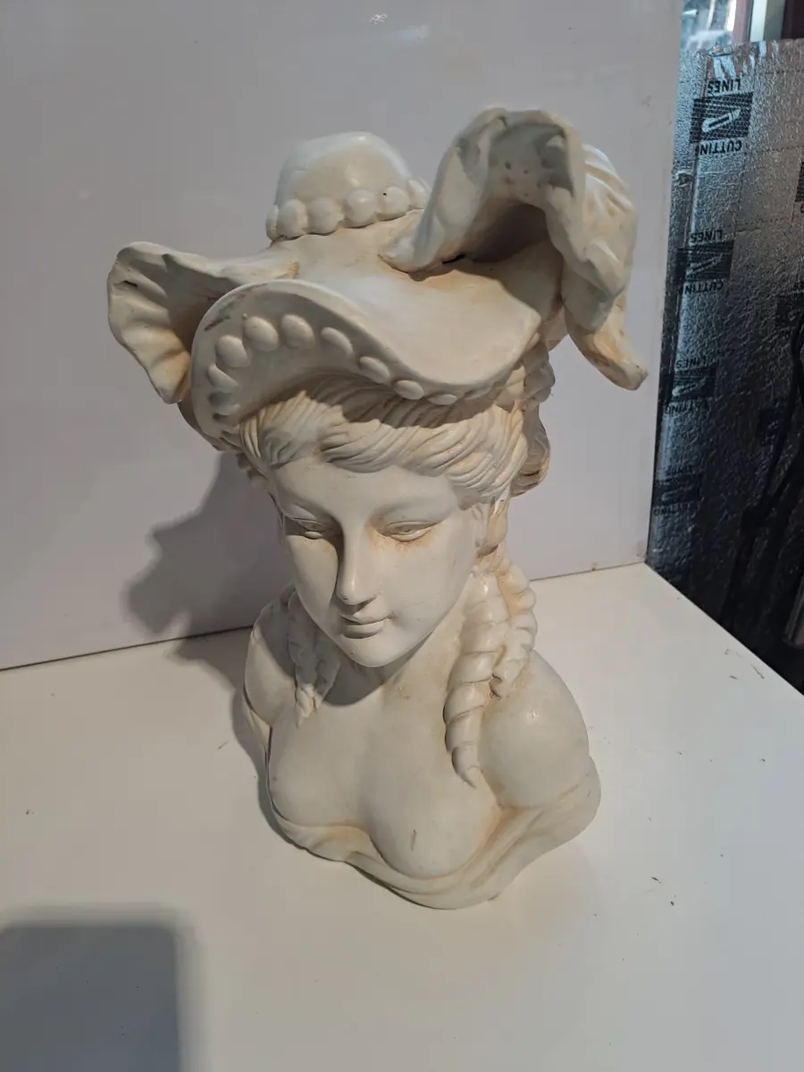 busto scultoreo