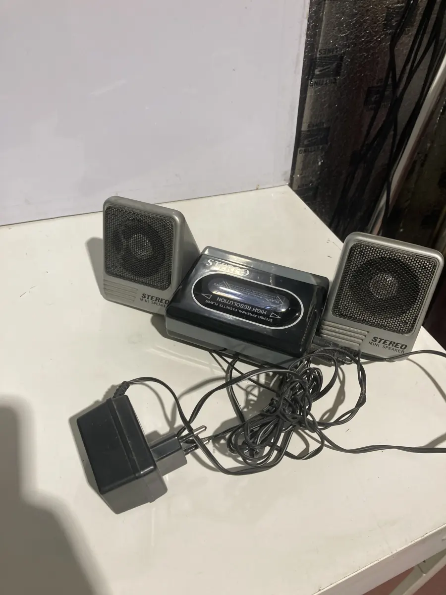 lettore audiocassetta con casse